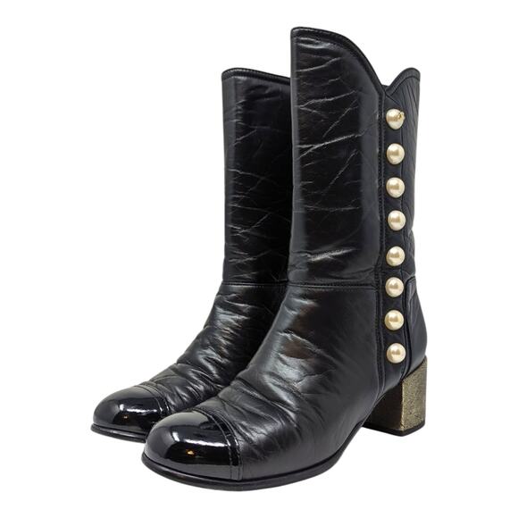 Chanel 2016 black leather calf height pearl button gold heel boots CC logo 36.5 - Picture 2 of 15